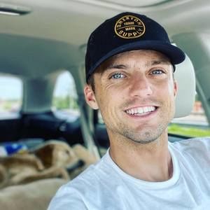 Meet your Posher, Mac